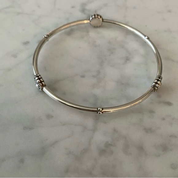 Twinkle Round Bangle From the Twinkle Trio Collection - Picture 4 of 5